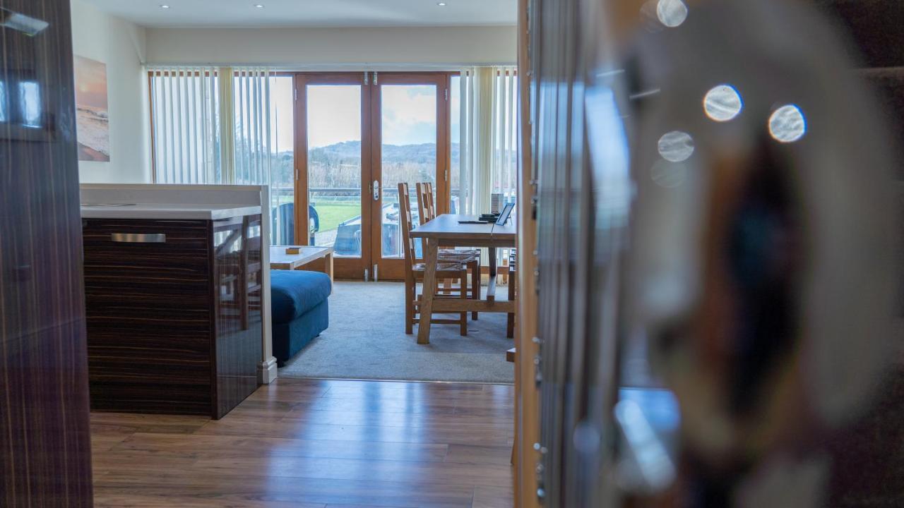 Appartement Tewitfield Marina à Carnforth Extérieur photo