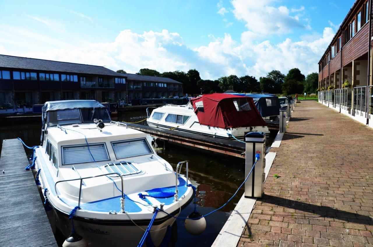Appartement Tewitfield Marina à Carnforth Extérieur photo