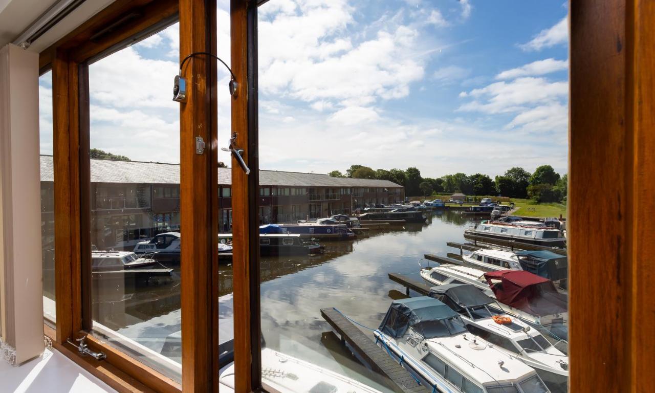 Appartement Tewitfield Marina à Carnforth Extérieur photo